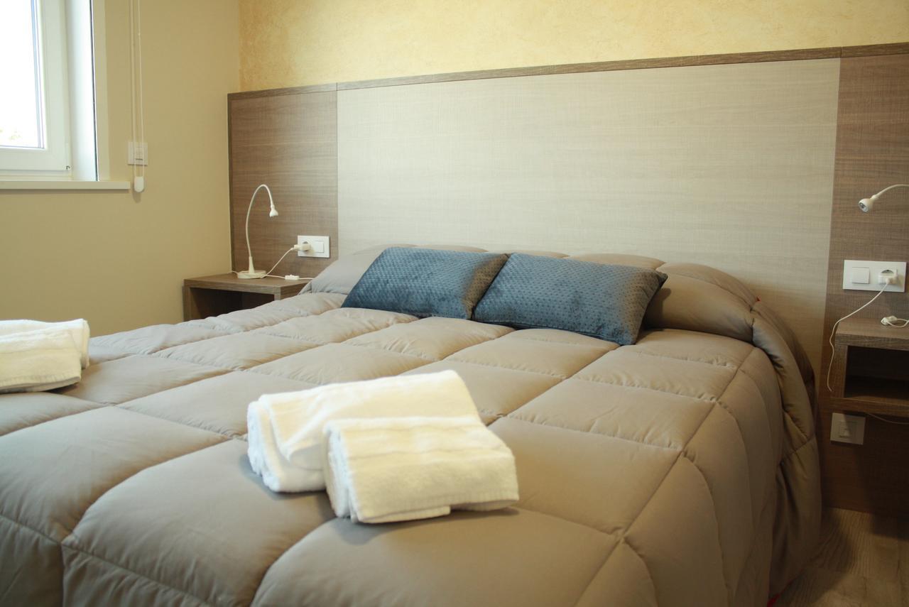 Hostal Oregar Hotel Сантяго де Компостела Екстериор снимка