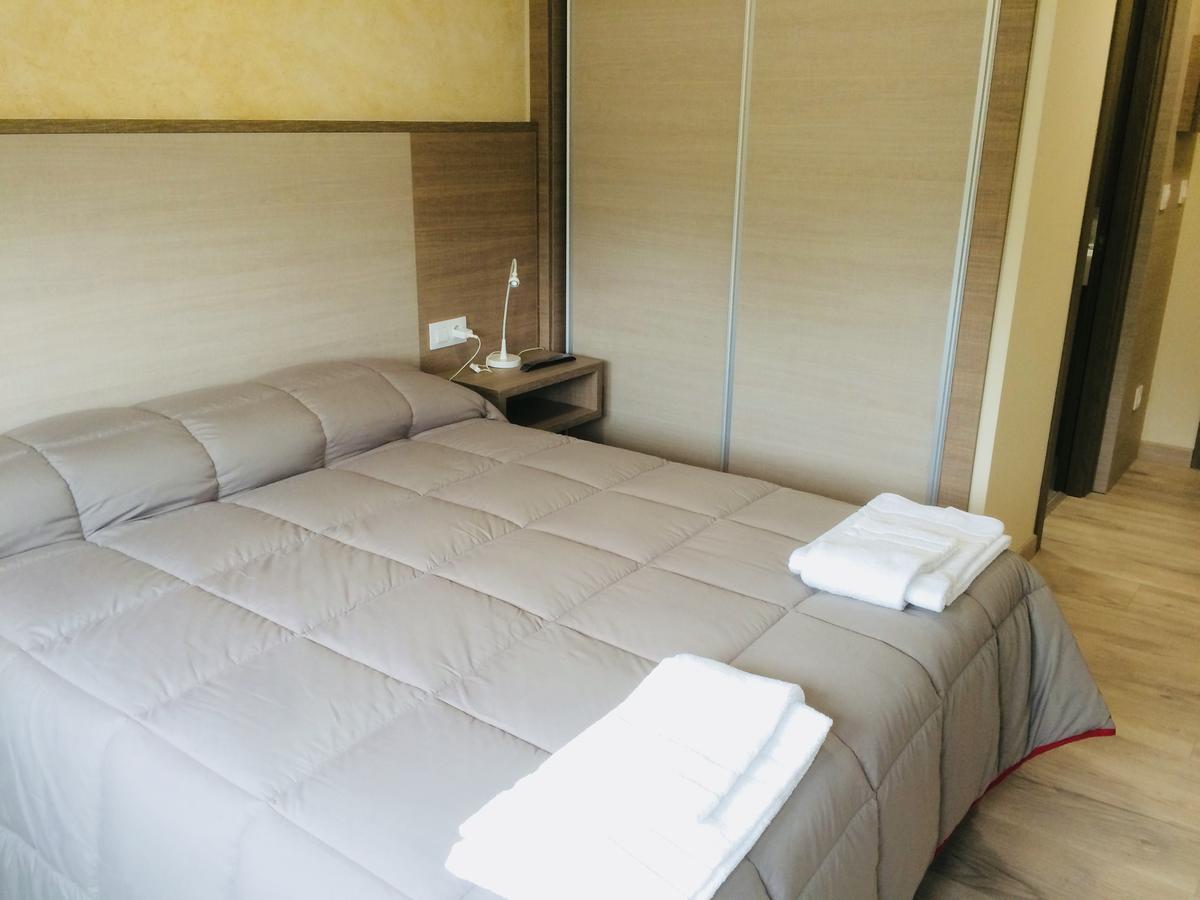 Hostal Oregar Hotel Сантяго де Компостела Екстериор снимка