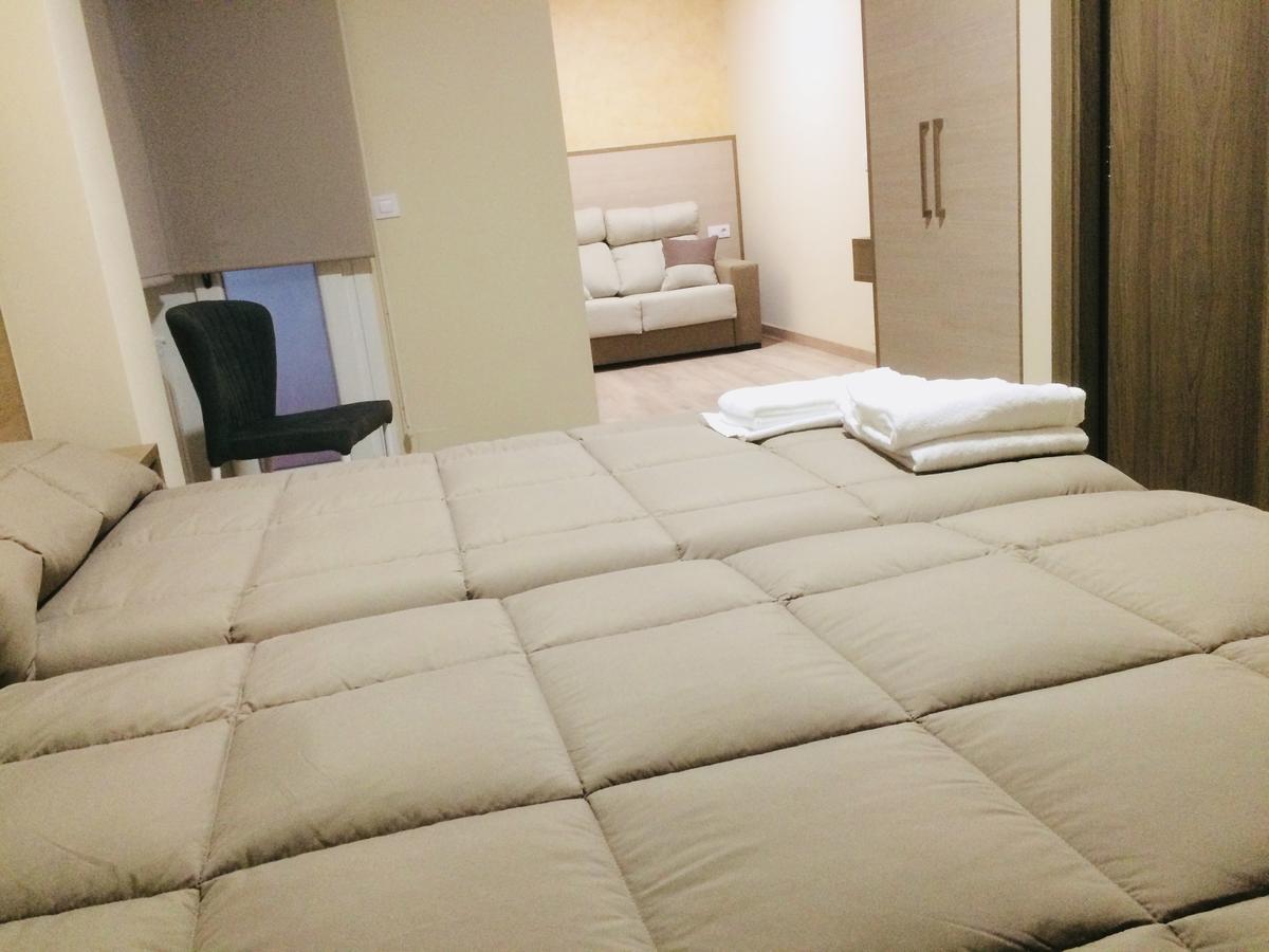 Hostal Oregar Hotel Сантяго де Компостела Екстериор снимка